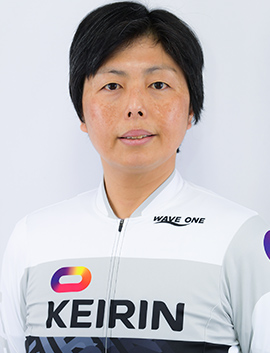 岡村 育子