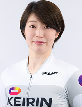 石井 貴子