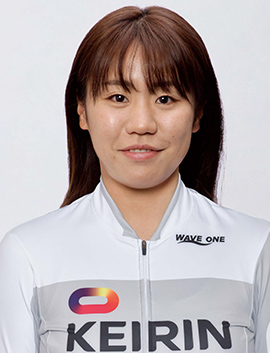 中嶋 里美