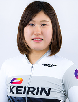 清水 彩那