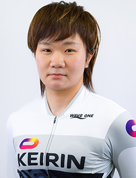 吉岡 詩織