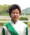 山　中　　悠　希